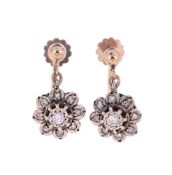 A PAIR OF DIAMOND CLUSTER EARRINGS