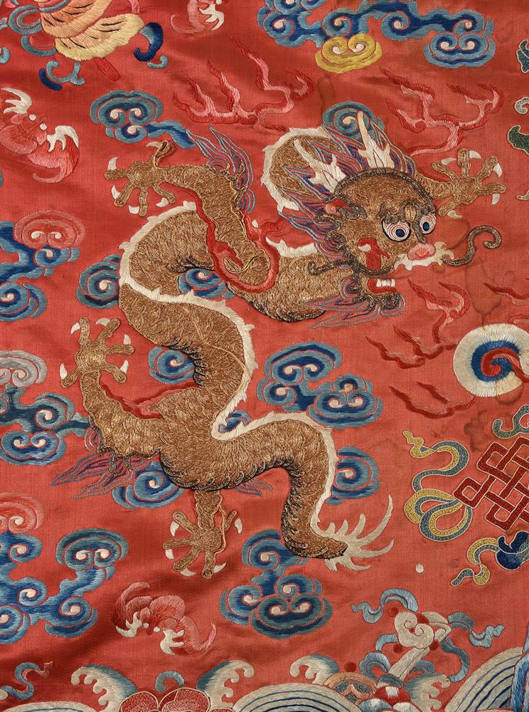 An attractive front opening dragon jacket - Image 5 of 11