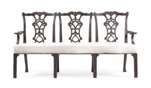 A GEORGE III MAHOGANY CHAIR BACK SETTEE, CIRCA 1765