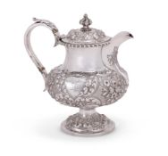 Y A GEORGE IV SILVER BALUSTER COFFEE POT