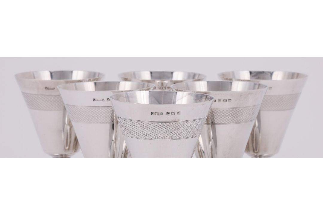A SET OF SIX SILVER GOBLETS - Image 3 of 3