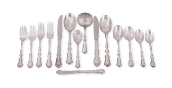 AN AMERICAN SILVER COLOURED ANGELIQUE PATTERN PART TABLE SERVICE