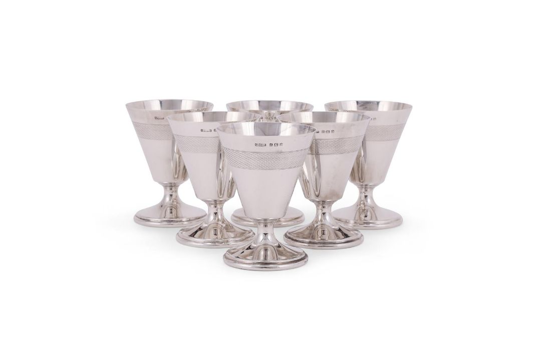 A SET OF SIX SILVER GOBLETS - Image 2 of 3