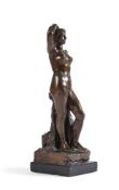AFTER THE ANTIQUE, A BRONZE FIGURE OF APHRODITE ANADYOMENE