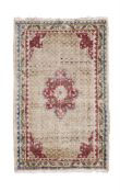 AN INDIAN RUG, FIRST HALF 20TH CENTURY