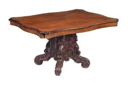 AN EARLY VICTORIAN MAHOGANY CENTRE TABLE