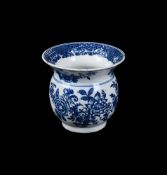 A LOWESTOFT BLUE AND WHITE SPITTOON