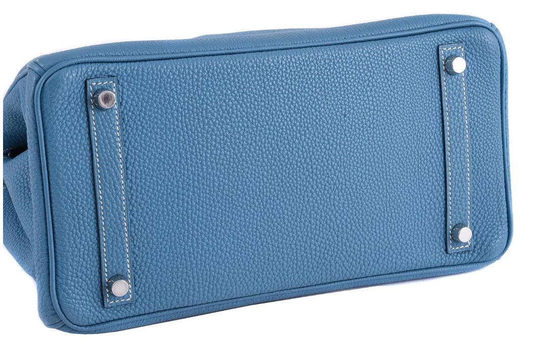 HERMÈS, BIRKIN 30, A BLUE JEAN TOGO LEATHER HANDBAG, CIRCA 2006 - Image 4 of 6