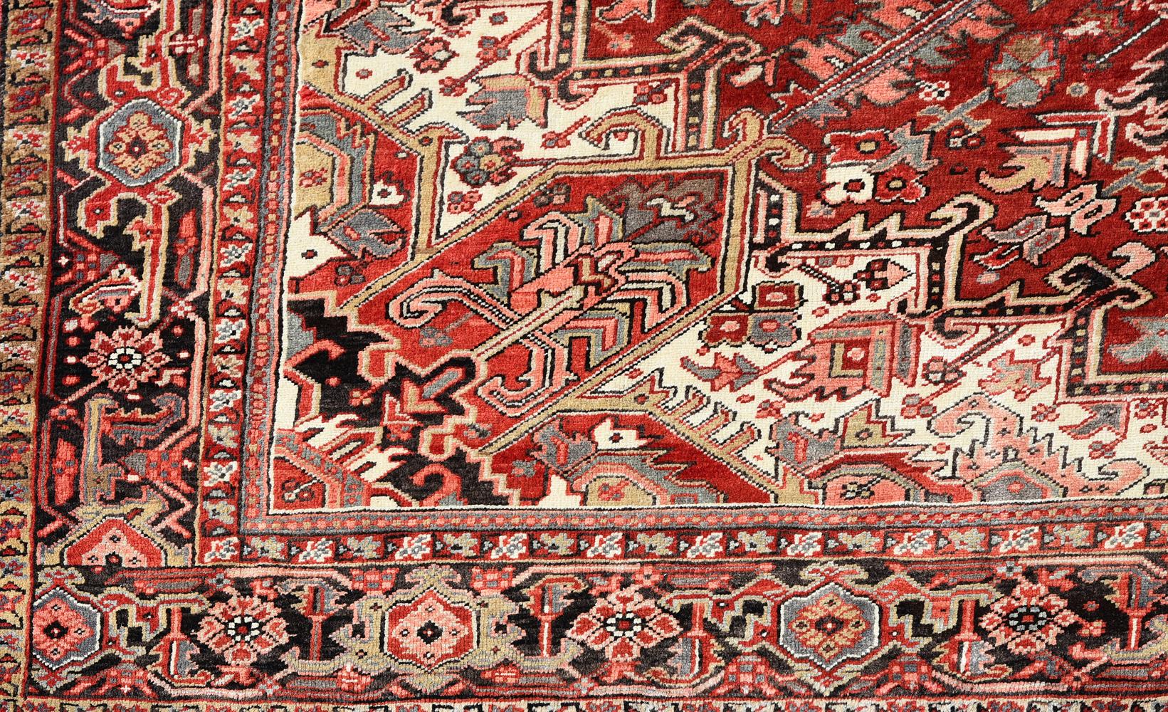 A HERIZ CARPET, approximately 398 x 300cm - Image 2 of 2