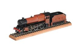 A LIVE STEAM BASSETT LOWKE 0 GAUGE MODEL OF A 2-6-0 TENDER LOCOMOTIVE NO 2985