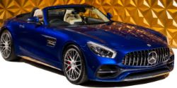 2017 MERCEDES-BENZ AMG GTC IN SAPHIRE BLUE METALLIC - 7400 MILES
