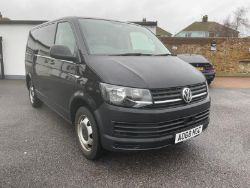 2018 VW Transporter T32 2.0TDI Manual in Black (8 Seater) - 33k miles - FULL VW History - AO68 HGC
