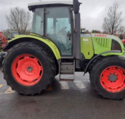 2009 Claas ares 557atx Tractor