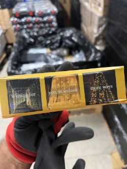 50 x BRAND NEW CURTAIN STRING LIGHTS - USB OPERATED - 10m