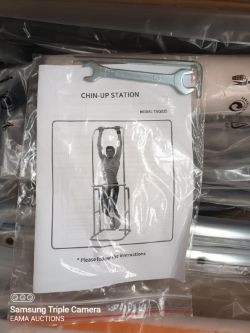 1 Pallet containing approx 11 chin up stations - (Ref: L130)