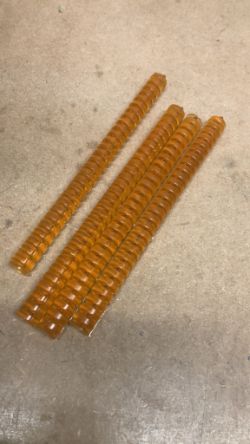 (DJW) - Bulk Box of 3M Hot Melt Adhesive Tan Ridged Glue Sticks - RRP £374