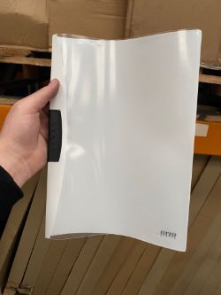 (SP/P2) 1800 Otto White Doc Wallet & 524 Rexel Easy Grip Adhesive Clips for mounting smooth surfaces