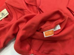 X10 100% ORGANIC COTTON RED BABYGROW / BABY BODYVEST - 6-12 MONTHS - RRP £30