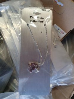 The olivia collection approximately 300 box no 228