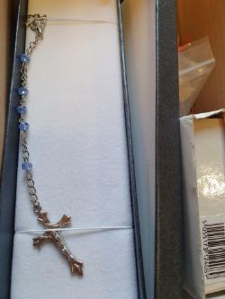 Mixed necklaces approximately 80 box no 201