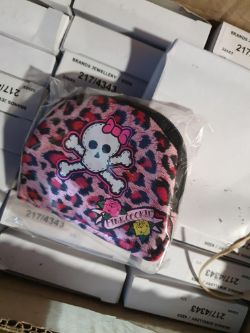 Girls purses approximately 100 box no 255