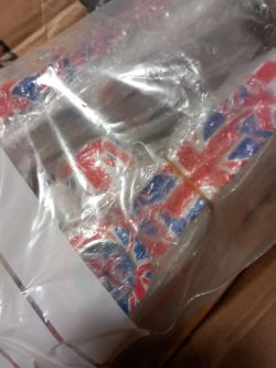 Assorted snap on watches approx 220 pieces box 424