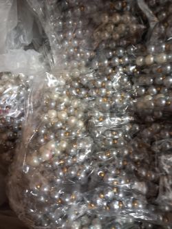 Bead bracelet approx 850 pieces box 409