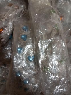 Assorted necklaces approx 1450 pieces box 407