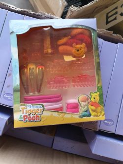 Disney hair kit approximately 50 box no 238