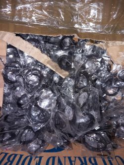 Oker brand heart bracelet aprox 2000 pieces box 453