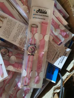 Girls watches approximately 500 box no 261