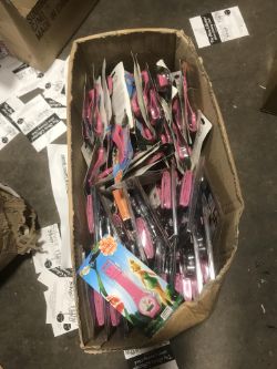 Childrens LCD Watch approx150 (box309)