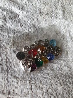 Girls necklaces approximately 150 box no 223