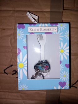 Keith kimberley heartwatch keychain aprox 100 pieces box 447