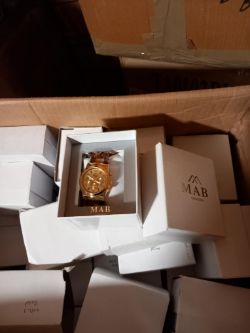 MAB LONDON watch approx 30 pieces box 436
