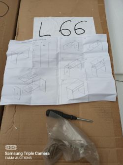 L66 - 1 Pallet Containing Approx 18 white computer desks