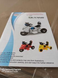 L33 - 1 Pallet Containing Approx 16 electric muyang child's motorcycles