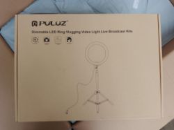 8 x Dumbbell Benches, 25 x Dimmable LED Ring Video Lights & 10 x Tents (P87)