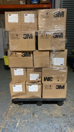 PALLET OF 3M REFLECTIVE TABS APPROX 30000 UNITS HUGE RESALE VALUE