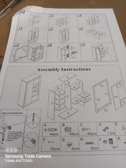 L190 - 1 Pallet Containing Approx 16 display cabinets/shelfs