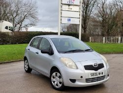 TOYOTA YARIS 1.0 VVT-I T2 5DR 2006 (06 REG)