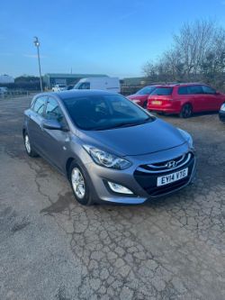 2014 HYUNDAI I30 ACTIVE BLUE DRIVE CRDI HATCHBACK - 67K MILES - 1.6 TURBO DIESEL