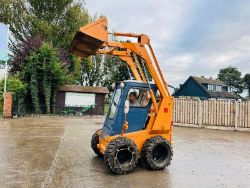 TOYOTA SDKL6 SKIDSTEER C/W FULLY GLAZED CABIN & SNOW CHAINS