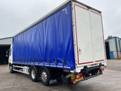 2018 MB LCB CURTAINSIDE BODY