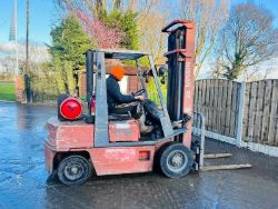 NISSAN 25U DIESEL FORKLIFT C/W SIDE SHIFT & PALLET TINES