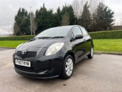 TOYOTA YARIS 1.4 D-4D ZINC 5DR