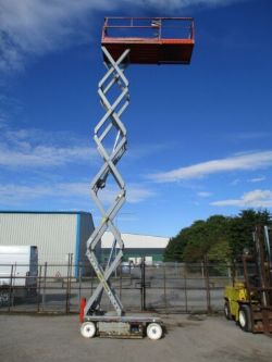 SKYJACK SJ4632 SCISSOR LIFT ACCESS PLATFORM CHERRY PICKER GENIE 3246 DELIVE