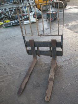 DUMPER ROLLER ROPS THWAITES TEREX ROLL BAR BENFORD BOMAG DELIVERY ARRANGED