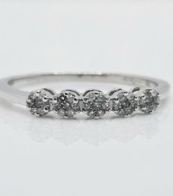 DELICATE 5 STONE CLUSTER/ENGAGEMENT RING /WHITE GOLD