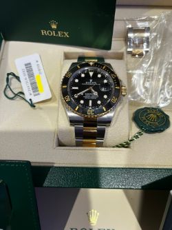 BRAND NEW 2022 ROLEX SUBMARINER GOLD AND STEEL 41MM FULL SET